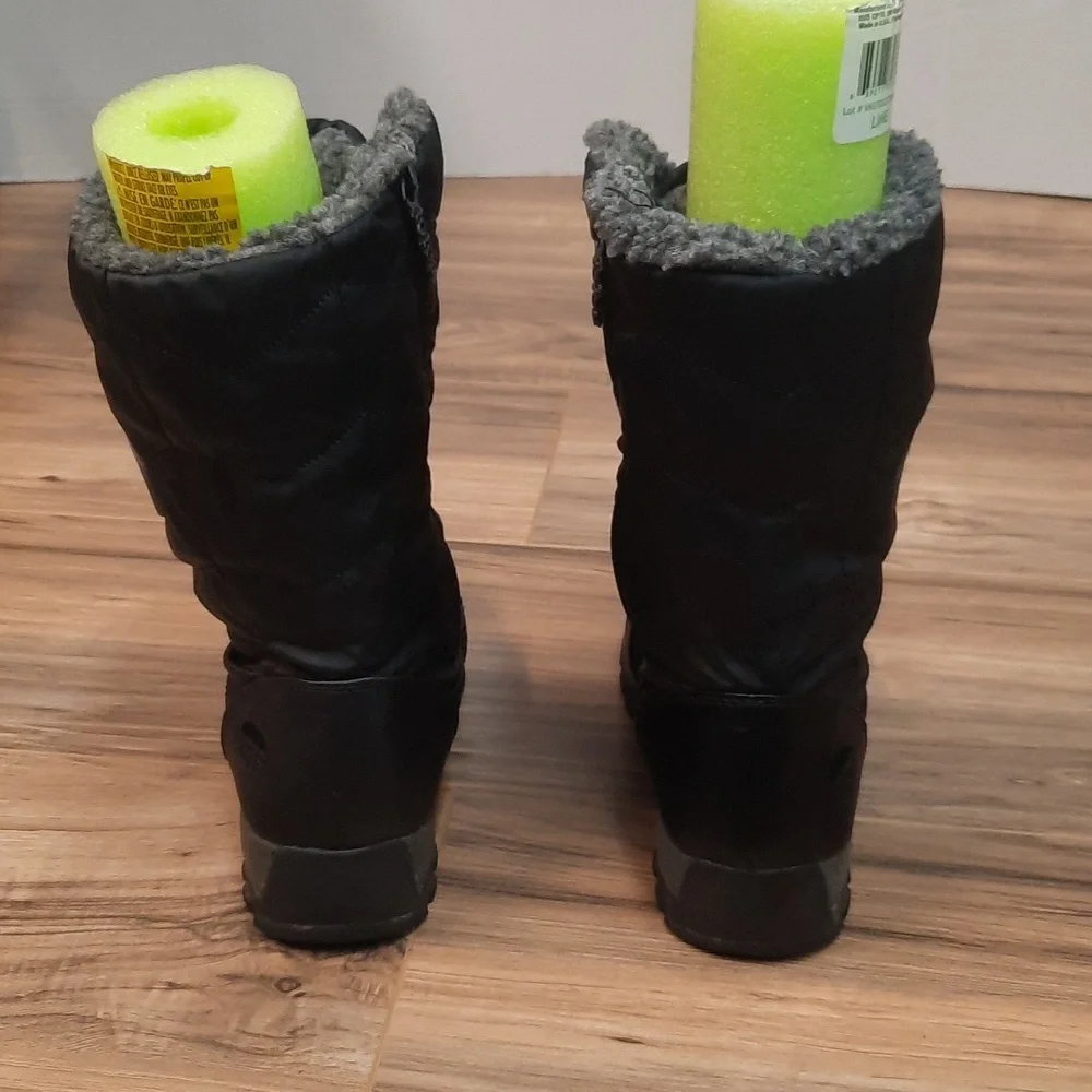 Totes Black Snow Boots Size 6 - Picture 2 of 5